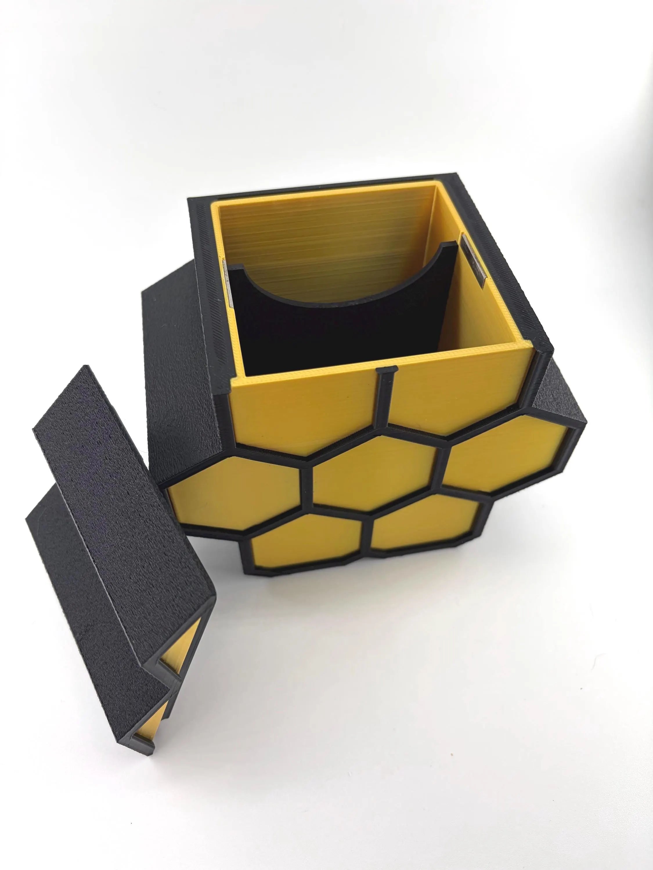 Nanobot Neuroscape TCG Deck Box
