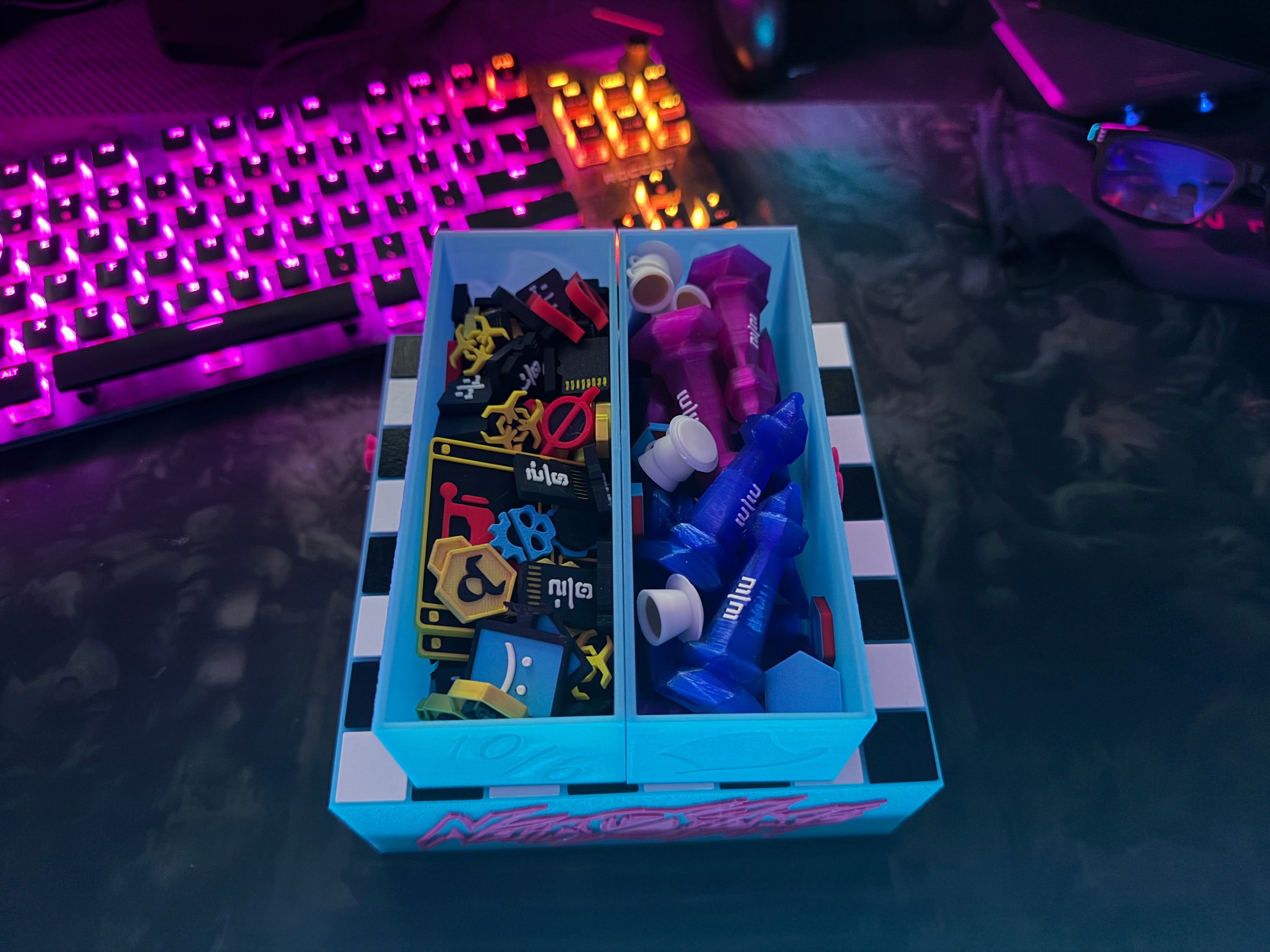 Wonderland Deck Box & Token Sets - Neuroscape TCG